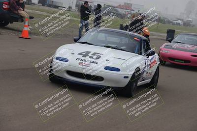 media/Jan-17-2026-CalClub SCCA (Sat) [[6b87d8fe28]]/Around the Pits/